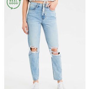 Light Wash High Waisted Ripped Mom Jeans